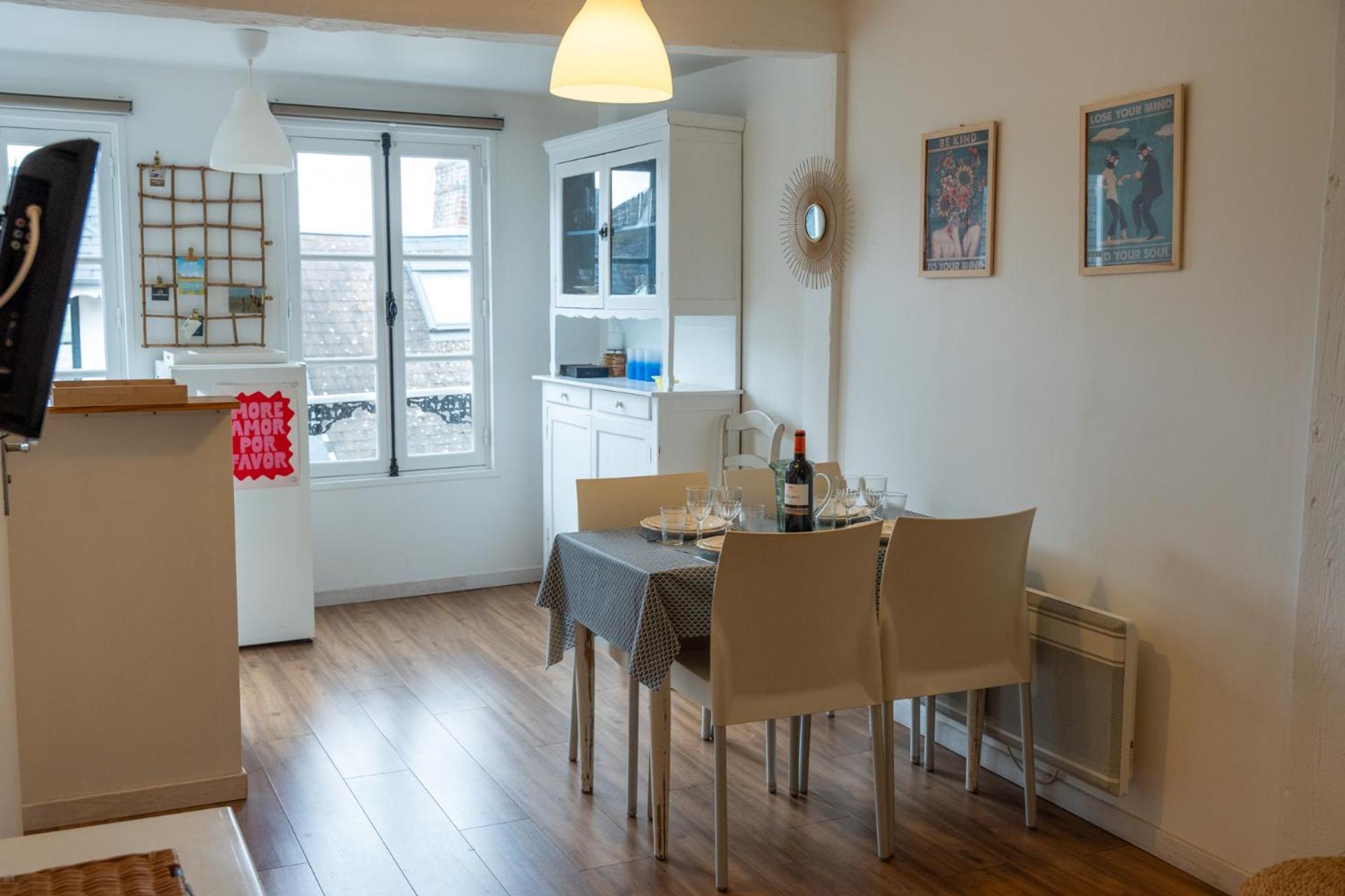 Bleu Bonheur, Appartement Cosy Au Coeur De La Baie Сен-Валери-сюр-Сом Екстериор снимка